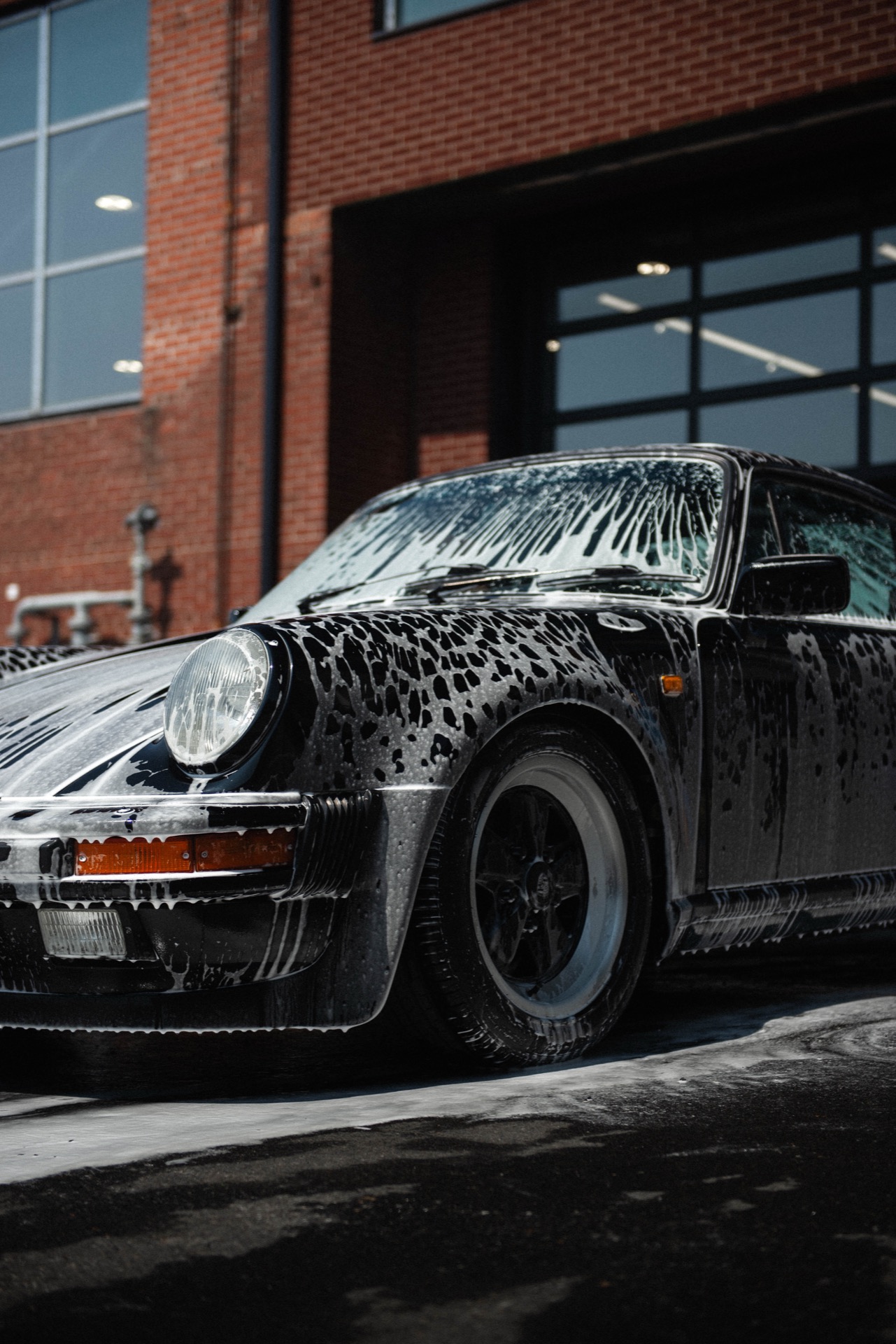 Porsche 911 foam bath