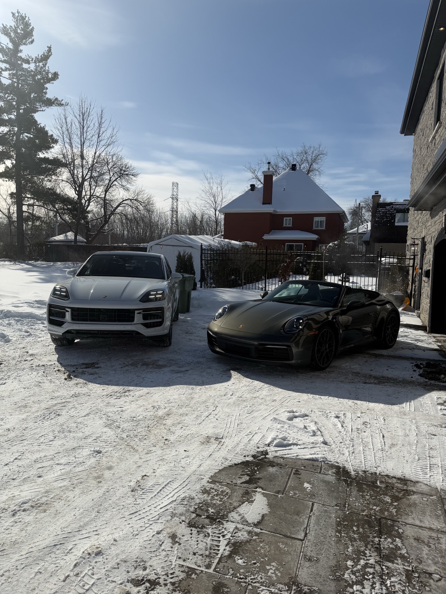 Porsche Cayenne and 911 winter detail